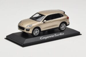 Porsche Cayenne 958 Turbo Gold Minichamps 1:43 WAP0200050E Metall – Bild 2 von 4