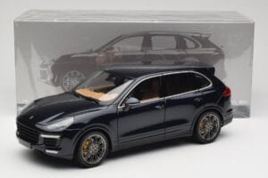 Porsche Cayenne Turbo S 958 Blue Metallic Minichamps 1:18 110064001 Metall – Bild 8 von 8