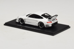 Porsche Gemballa Avalanche GTR 650 Evo 997 Weiss Spark 1:43 S0719 Resin – Bild 3 von 4