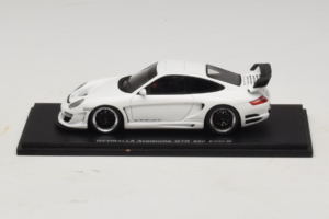 Porsche Gemballa Avalanche GTR 650 Evo 997 Weiss Spark 1:43 S0719 Resin