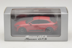 Porsche Macan 95B GTS Rot Minichamps 1:43 WAP0206030G Metall – Bild 5 von 5