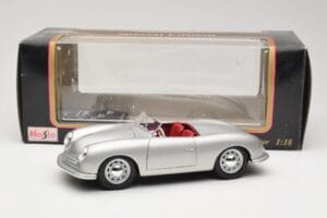 Porsche No. 1 Typ 356 Roadster Silber Maisto 1:18 50324 Metall – Bild 8 von 8