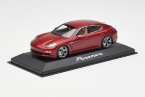 Porsche Panamera 970 Rot Minichamps 1:43 WAP02000119 Metall – Bild 2 von 4