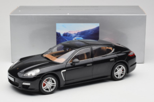Porsche Panamera 970 Turbo Basalt Black Norev 1:18 WAP02100319 Metall – Bild 8 von 8