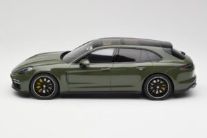Porsche Panamera Turbo S 971 Sport Turismo Grün GT Spirit 1:18 GT447 Resin – Bild 3 von 6
