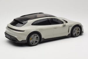 Porsche Taycan Cross Turismo Turbo S Chalk Grey Minichamps 1:18 155069302 Metall – Bild 2 von 6
