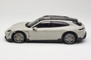 Porsche Taycan Cross Turismo Turbo S Chalk Grey Minichamps 1:18 155069302 Metall – Bild 3 von 6