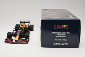 Red Bull Racing Honda RB16B #11 S. Perez Mexican GP 2021 Minichamps 1:18 110211911 Metall – Bild 6 von 6