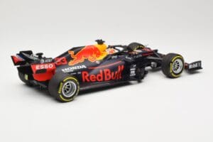 Red Bull Racing RB16 #33 M. Verstappen 3rd Place Styrian GP 2020 Minichamps 1:18 110200233 Metall – Bild 2 von 6