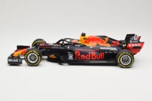Red Bull Racing RB16 #33 M. Verstappen 3rd Place Styrian GP 2020 Minichamps 1:18 110200233 Metall – Bild 3 von 6
