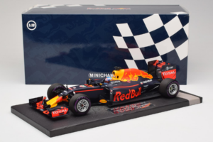 Red Bull RB12 Tag Heuer #3 D. Ricciardo Red Bull Racing 1st Pole Monaco Grand Prix 2016 Minichamps 1:18 117160103 Resin – Bild 7 von 7