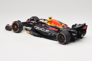 Red Bull RB19 #11 S. Perez Oracle Red Bull Racing Saudi Arabian Grand Prix Winner 2023 Minichamps 1:18 110230111 Resin – Bild 5 von 6