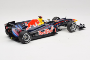 Red Bull RB6 Renault #5 S. Vettel Red Bull Racing Brazilian Grand Prix Winner 2010 Minichamps 1:18 110100205 Metall – Bild 2 von 7