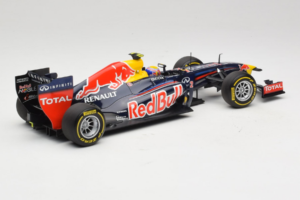 Red Bull RB8 Renault #2 M. Webber Red Bull Racing Showcar 2012 Minichamps 1:18 110120072 Metall – Bild 2 von 7