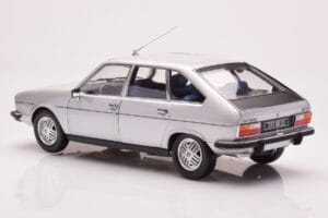 Renault 30 TX Silber Norev 1:18 185272 Metall – Bild 7 von 8