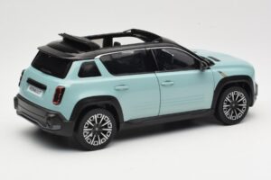 Renault 4 E-Tech Electric Hauts de France Green Norev 1:18 185520 Metall – Bild 3 von 8