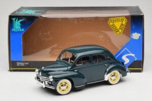 Renault 4CV Grün Solido 1:18 8047 Metall – Bild 6 von 6