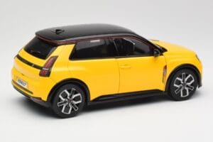 Renault 5 E-Tech Pop Gelb & Schwarz Norev 1:18 185500 Metall – Bild 4 von 8