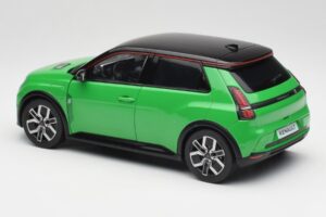 Renault 5 E-Tech Electric Pop Grün & Schwarz Norev 1:18 185502 Metall – Bild 7 von 8