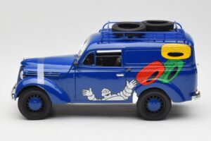 Renault Juvaquatre Michelin Blue Solido 1:18 82008 Metall – Bild 4 von 8
