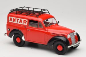 Renault Juvaquatre Utilitaire Rot Solido 1:18 8424 Metall – Bild 6 von 8