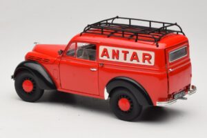 Renault Juvaquatre Utilitaire Rot Solido 1:18 8424 Metall – Bild 7 von 8