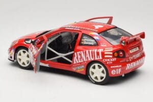Renault Megane Maxi #8 M. Princen / C. Genten 1997 Solido 1:18 3771 Metall – Bild 5 von 8