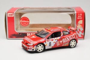 Renault Megane Maxi #8 M. Princen / C. Genten 1997 Solido 1:18 3771 Metall – Bild 8 von 8