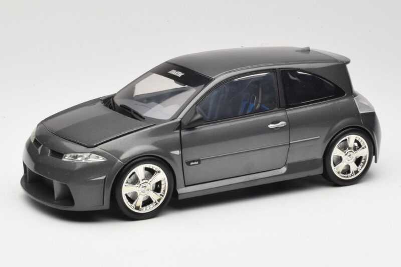 Renault Megane Mk2 RS Vampire Grey Norev 1:18 185101 Metall