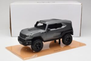 Rezvani Tank Matte Grau DNA 1:18 DNA000009 Metall – Bild 6 von 6