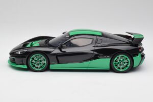 Rimac Nevera Record Monochrome Schwarz GT Spirit 1:18 GT916 Resin – Bild 3 von 6