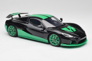 Rimac Nevera Record Monochrome Schwarz GT Spirit 1:18 GT916 Resin – Bild 4 von 6