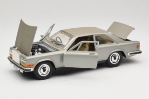 Rolls-Royce Camargue Silber Bburago 1:18 3001-M2 Metall – Bild 2 von 8