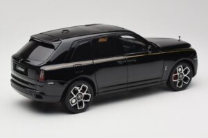 Rolls-Royce Cullinan Schwarz Mit Gold Coachline & Shadow Wheels OEM 1:18 028-15A Metall – Bild 3 von 8