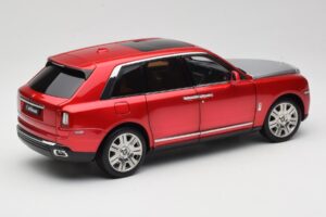 Rolls-Royce Cullinan Rot Mit Shadow Wheels OEM 1:18 028-18A Metall – Bild 3 von 8