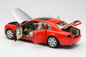 Rolls-Royce Ghost Rot & Silber Kyosho 1:18 008802RS Metall – Bild 5 von 8