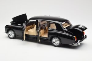 Rolls-Royce Phantom VI EWB Schwarz Kyosho 1:18 08905BK Metall – Bild 5 von 8