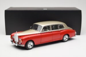 Rolls-Royce Phantom VI Rot Hellbeige Kyosho 1:18 08905RLB Metall – Bild 8 von 8