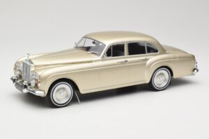 Rolls-Royce Silver Cloud III Flying Spur H.J. Mulliner Gold MCG 1:18 MCG18058 Metall