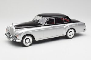 Rolls-Royce Silver Cloud III Mulliner Silber & Schwarz MCG 1:18 MCG18128 Metall
