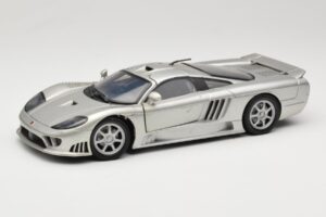 Saleen S7 Silber Welly 1:18 23124646-M20 Metall