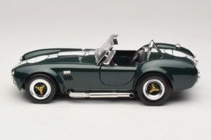 Shelby Cobra 427 S/C Dunkelgrün Weiße Streifen Road Signature 1:18 92058-P1 Metall – Bild 4 von 8