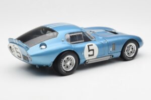 Shelby Cobra Daytona Coupe #5 D. Gurney / B. Bondurant 24 Hours of Le Mans 1964 Exoto 1:18 135190555498 Metall – Bild 3 von 8