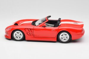 Shelby Series 1 Cabriolet Rot Bburago 1:18 3353 Metall – Bild 4 von 8