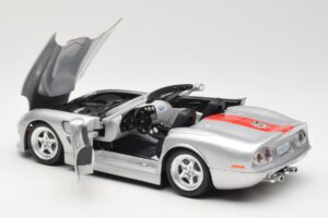 Shelby Series 1 Silber Bburago 1:18 3323 Metall – Bild 5 von 8