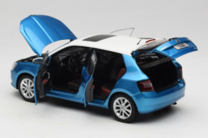Skoda Fabia Mk3 Blau OEM 1:18 ZSF000004BLA Metall – Bild 5 von 8