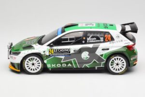 Skoda Fabia Rally2 #24 N. Gryazin / K. Aleksandrov Rally Monte Carlo 2023 IXO 1:18 18RMC155B Metall – Bild 3 von 6