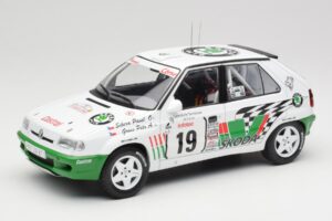 Skoda Felicia Kit Car #19 P. Sibera / P. Gross Tour de Corse 1995 IXO 1:18 18RMC149B Metall