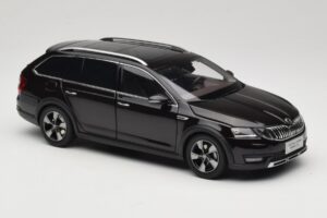 Skoda Octavia Mk4 Combi Braun Paudi Model 1:18 ZMR000005BRA Metall – Bild 6 von 8