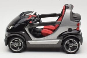 Smart Crossblade 450 Schwarz Minichamps 1:18 0013440V001C02Q00 Metall – Bild 4 von 8